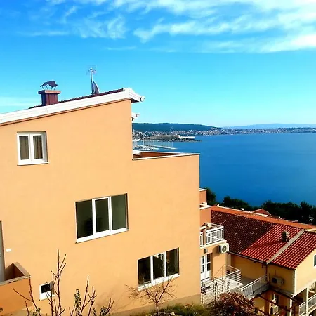 Jurcevic Apartment Trogir